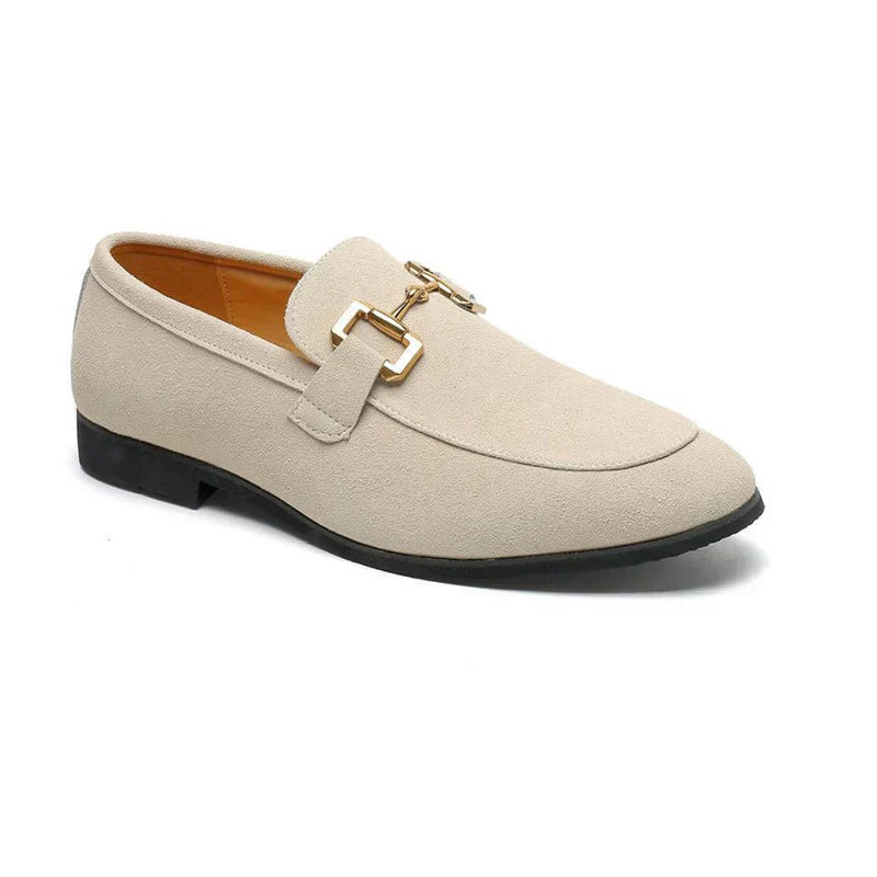 Regale | Scarpe di lusso in camoscio.