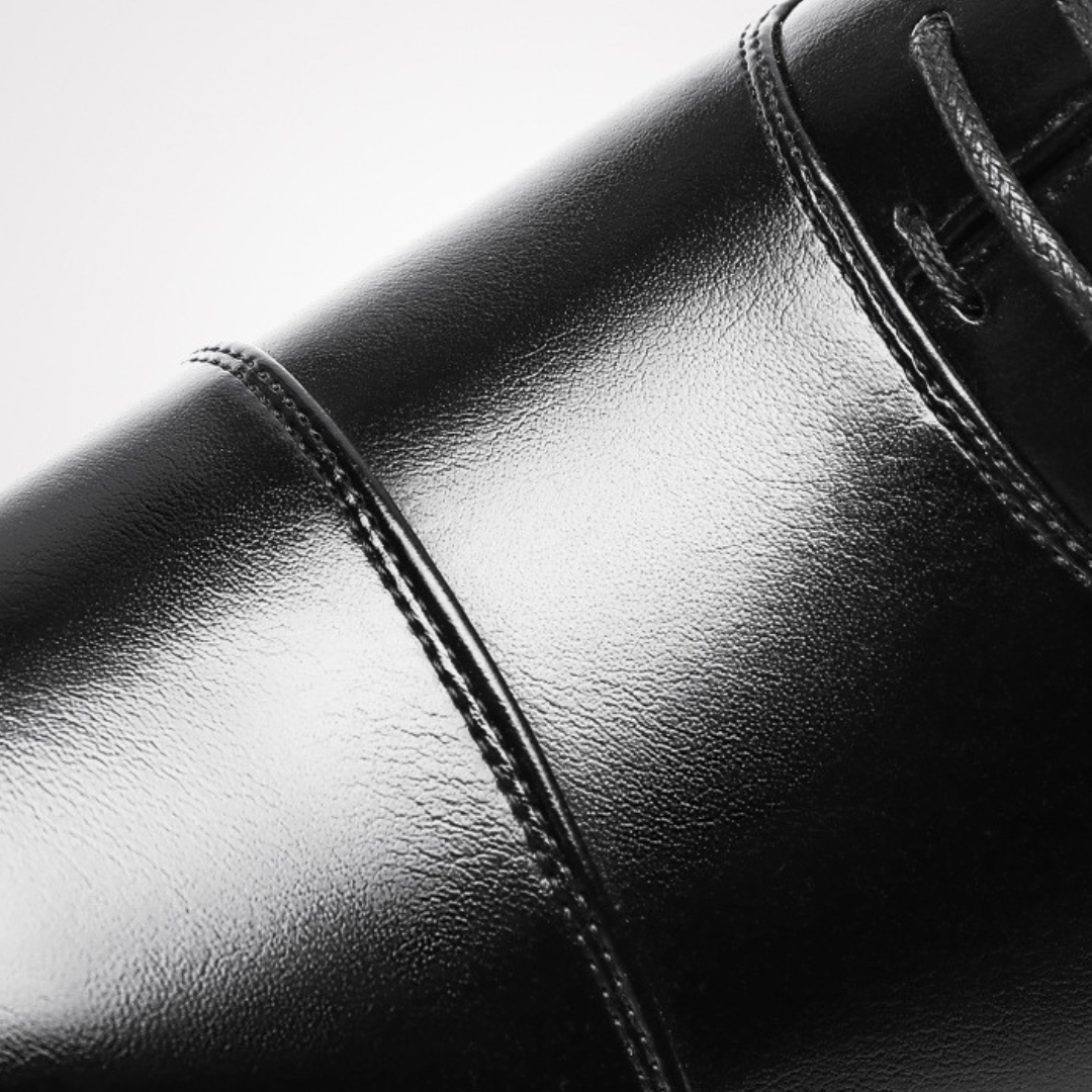 Regale | Scarpe classiche in pelle.