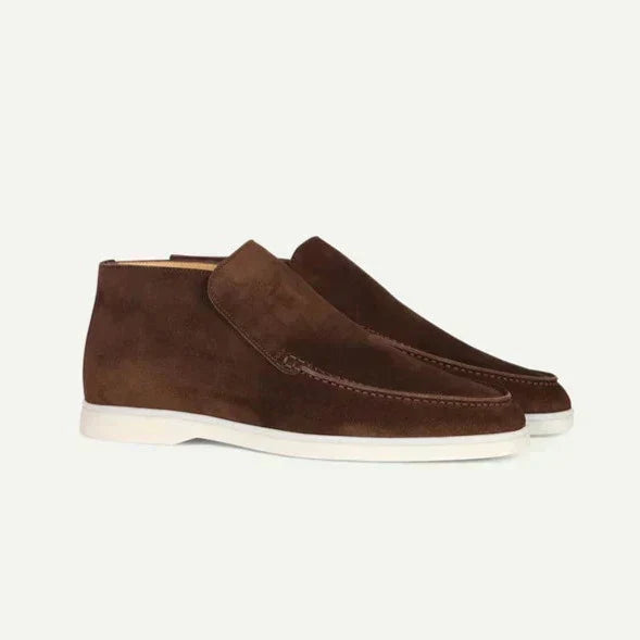 Regale | Scarpe in suede.