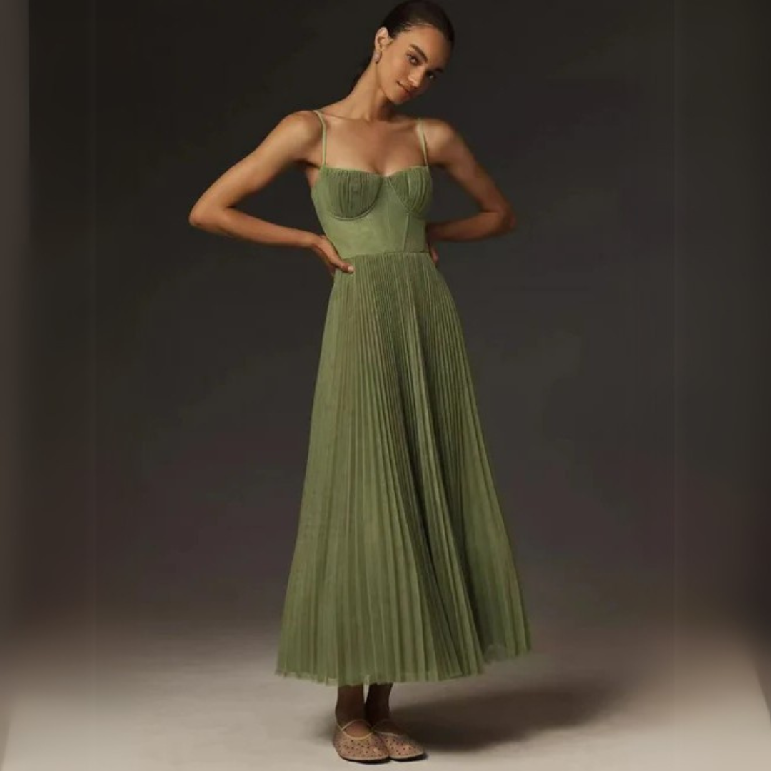 Amanda | Abito lungo plissettato verde oliva