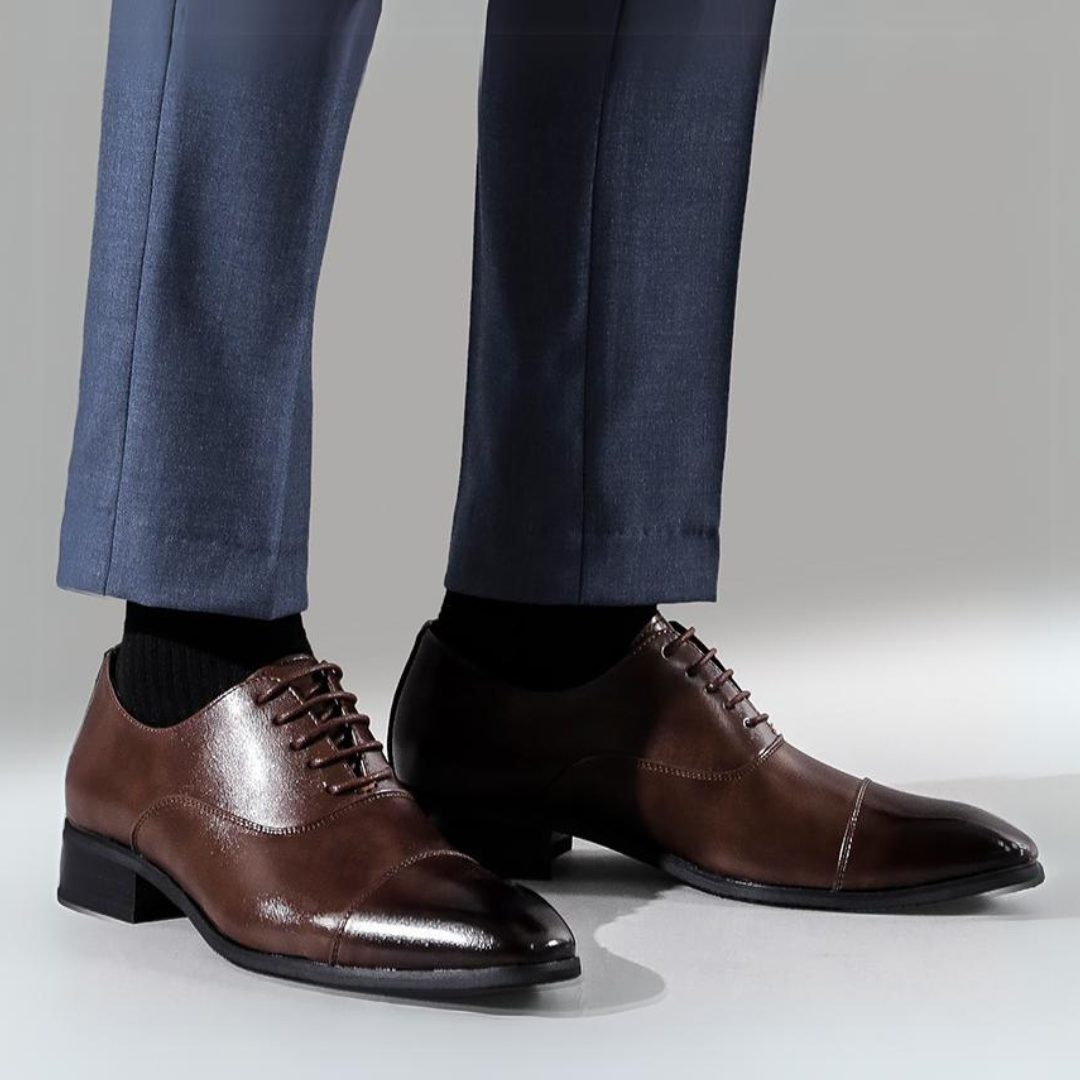 Regale | Scarpe classiche in pelle.