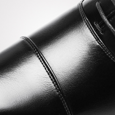 Regale | Scarpe classiche in pelle.