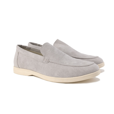 Regale | Scarpe in camoscio.