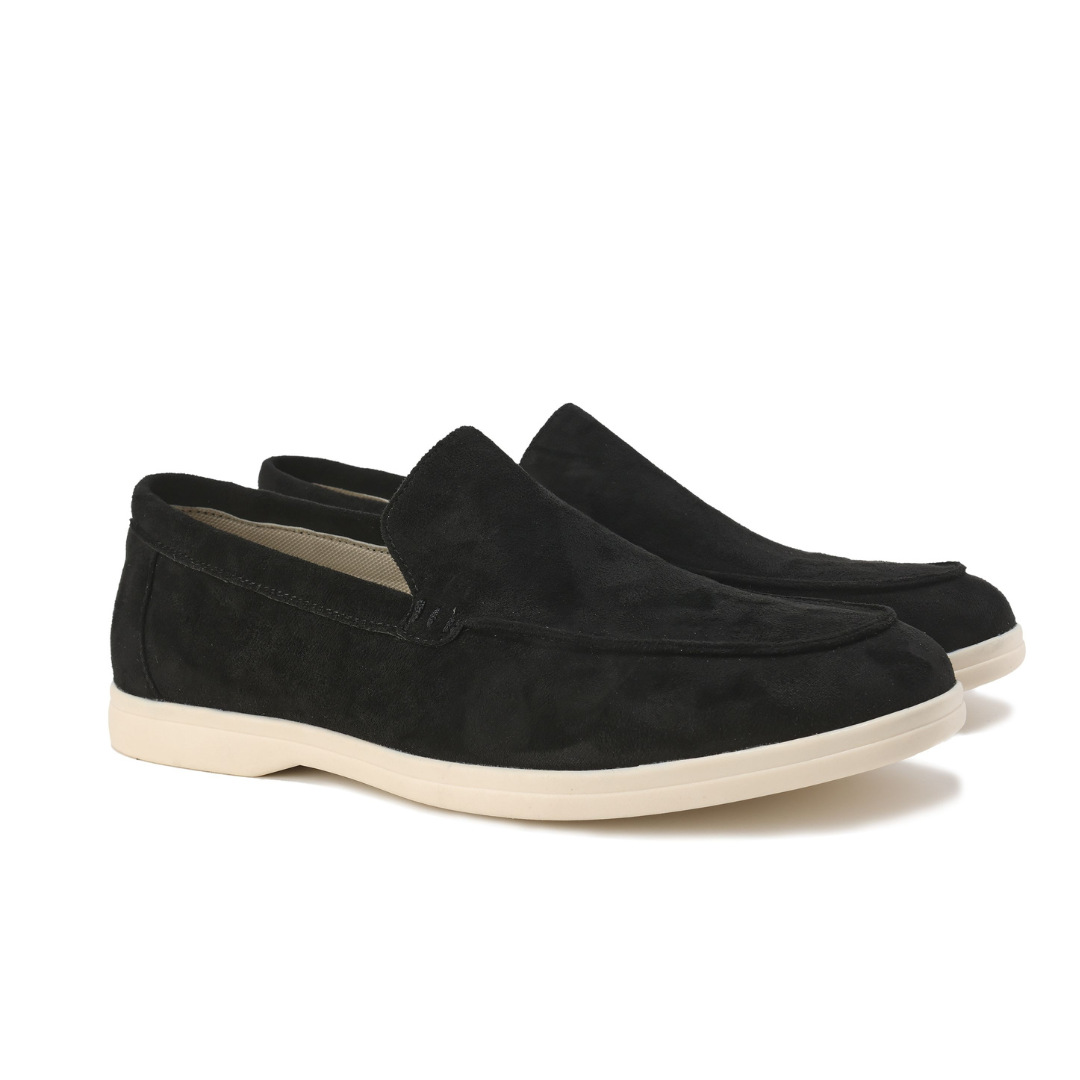 Regale | Scarpe in camoscio.