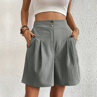Adriana | Pantaloncino con uno sguardo all'ambiente