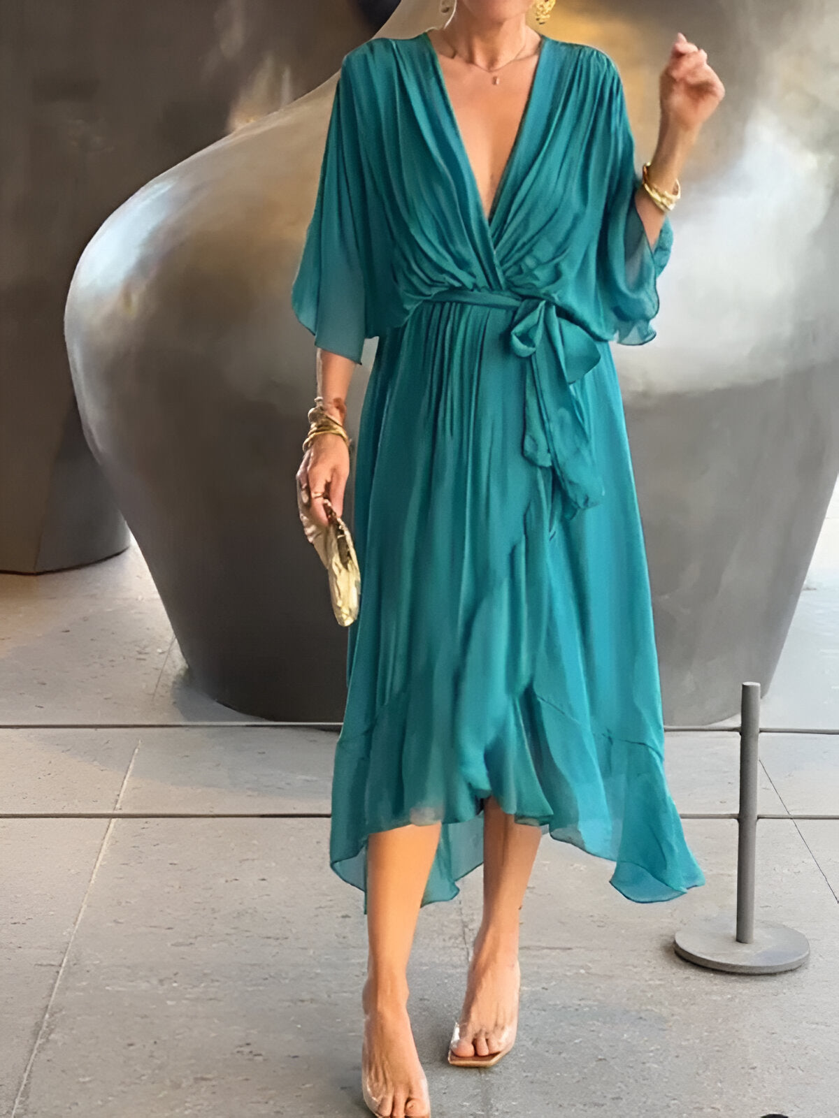 Monica | Abito in chiffon con scollo a V